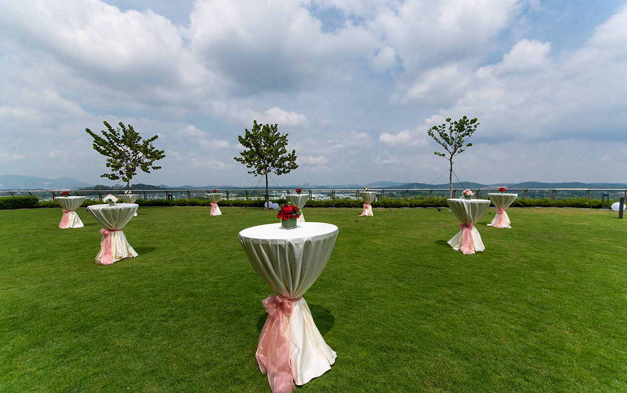 Meditation Lawn 1